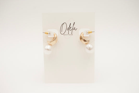 Pearl Drop Earrings